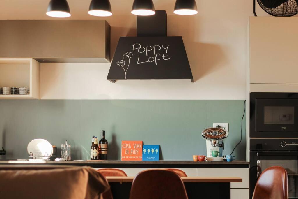 Poppy Loft Apartment Grottaferrata Luaran gambar